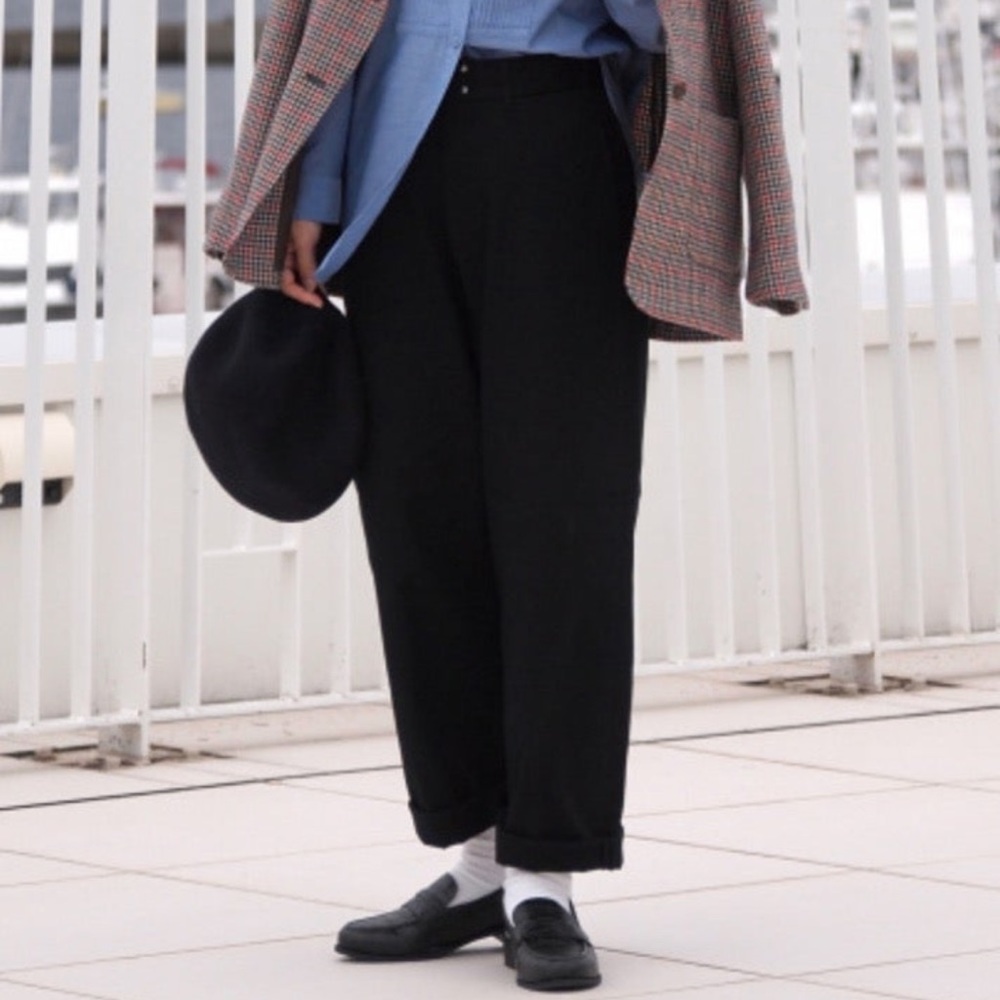 Uniqlo/Ines de la Fressange Women’s Navy Blue Chino Pants